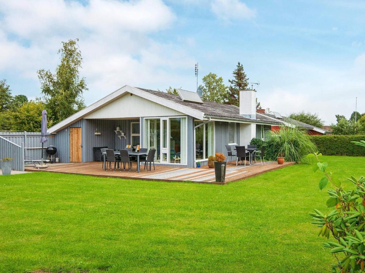 6 Person Holiday Home In Sydals Nedre Lysabild Exterior photo